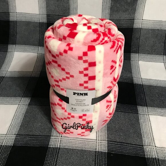 VS PINK BLACK FRIDAY 2025 PLUSH BLANKET NEW WITH TAGS IN FAIR ISLE - Picture 1 of 9